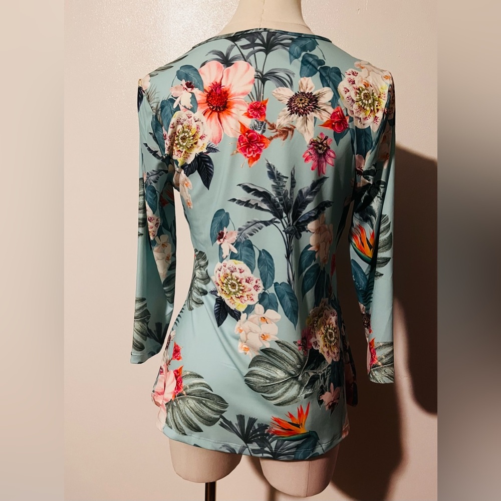 Boston Proper Floral Top - Picture 6 of 7